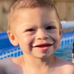 Meet your Posher, Freddy